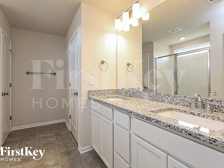 903 Birchcrest Way — Photo 10