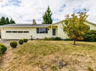 638 Clairmont Dr, Eugene, OR
