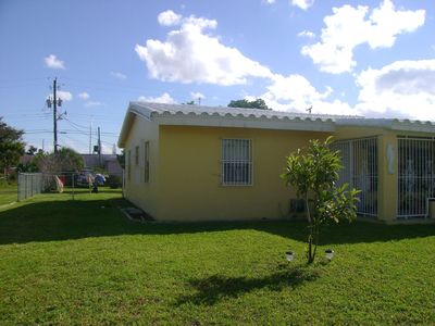 5912 SW 27th St, West Park, FL, 33023