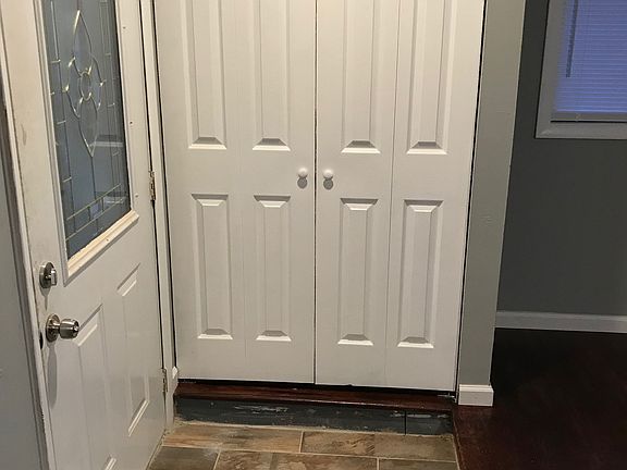 4th image of 107 Stubbs Dr