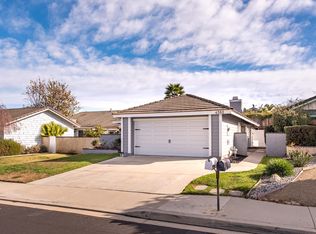 4560 N Canyonlands Rd, Moorpark, CA 93021