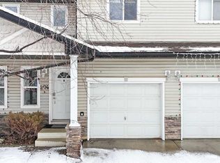 760 S Railway Gate SW #204, Airdrie, AB T4B 3C6