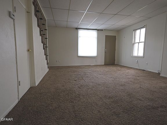 3rd image of 618 & 620 8th Ave N