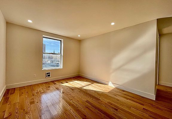 1st image of 755 Rogers Ave APT 1