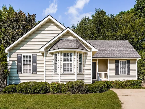 412 Birdsong Way, Holly Springs, NC 27540