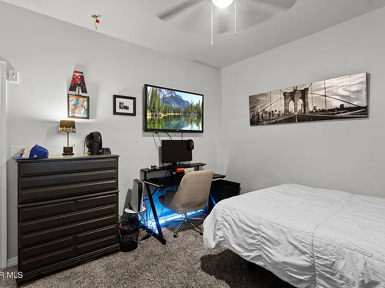 12729 Methley Ave — Photo 38