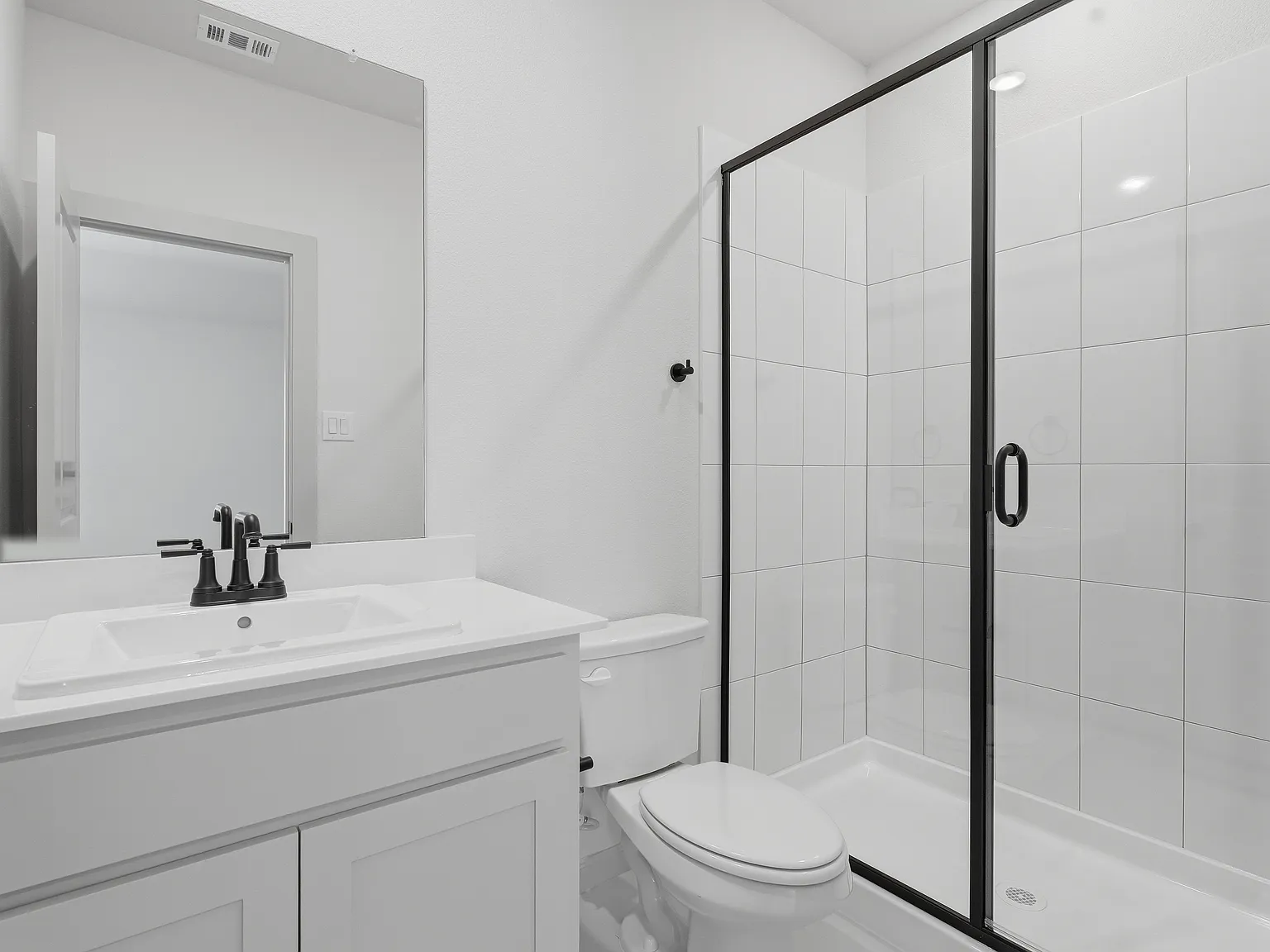 4 bed, 3027 sqft, $3,950 — Photo 4