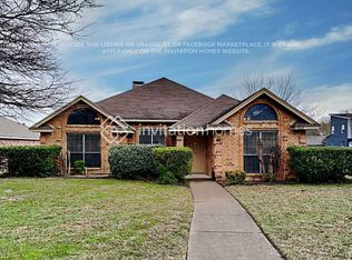 353 N Beltwoods Dr, Desoto, TX 75115