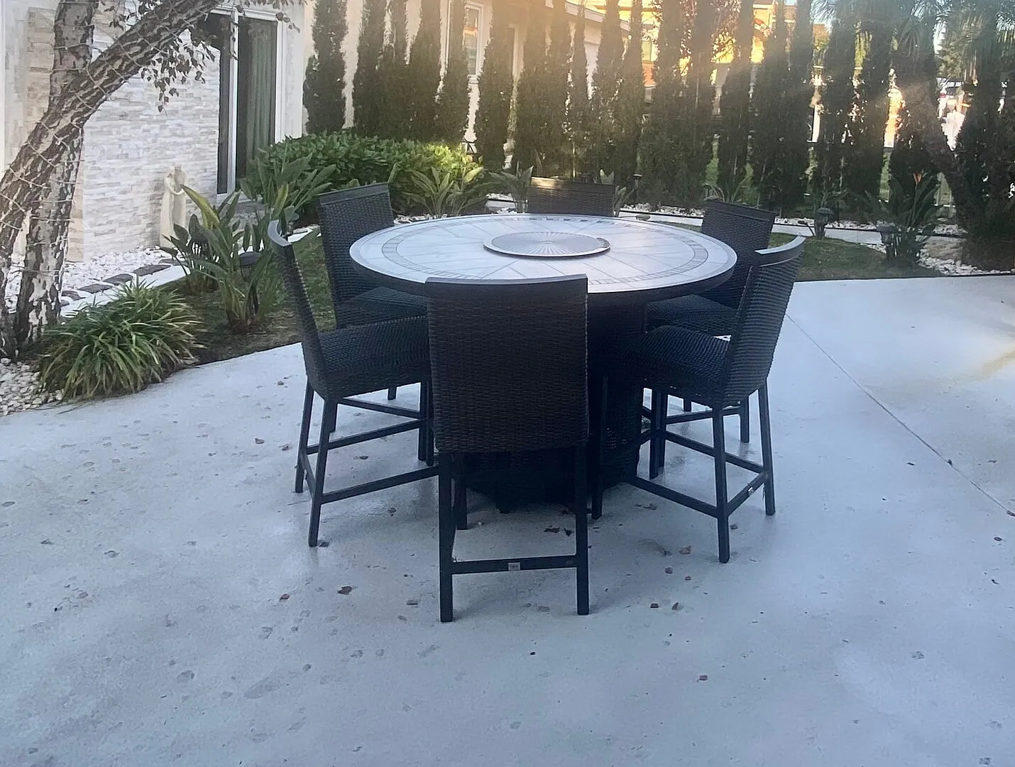 Luxury White Beach House — Photo 4