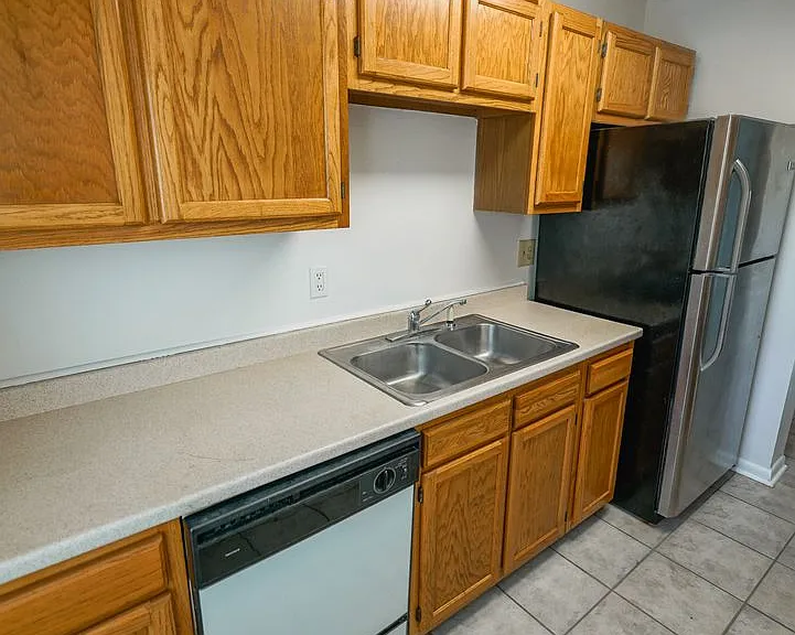2325 W Pensacola St #155 — Photo 11