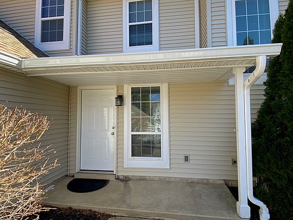 3rd image of 1813 Morris Cir