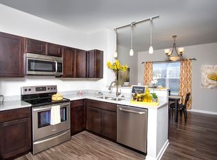 5220 Corgan Way APT 548, Indianapolis, IN 46241