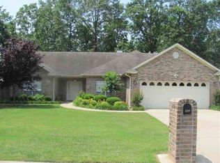 210 Beatrice Ln, White Hall, AR 71602