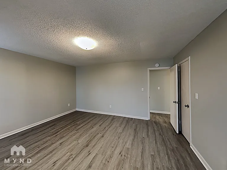 9925 Miller Ave — Photo 9
