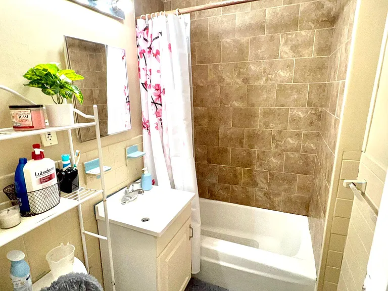 32 Reedsdale St #5 — Photo 6