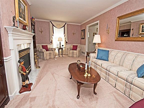 3rd image of 4742 W Barlind Dr