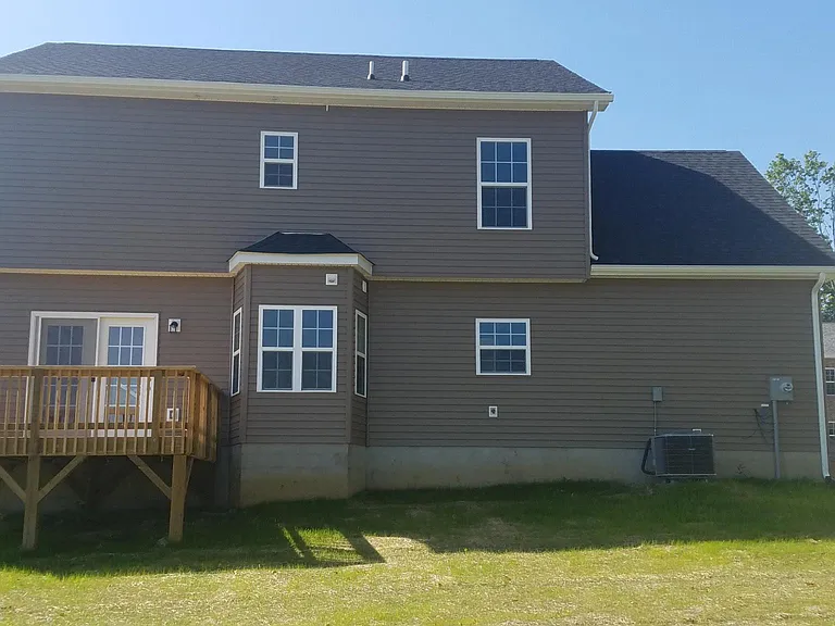 112 Oak Meadow Ln — Photo 3
