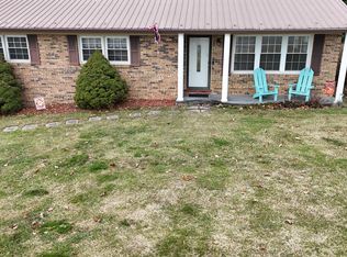 448 Baughman Ave, Marion, VA 24354