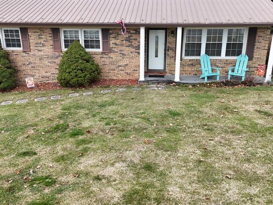 448 Baughman Ave, Marion, VA 24354