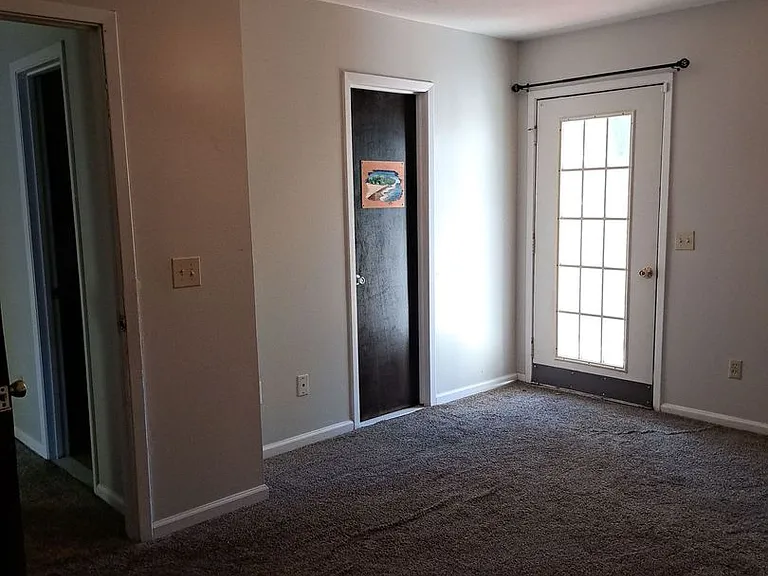 4837 S Lakewood Dr — Photo 15