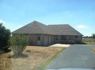 20690 Dove Rd, Lebanon, MO 65536