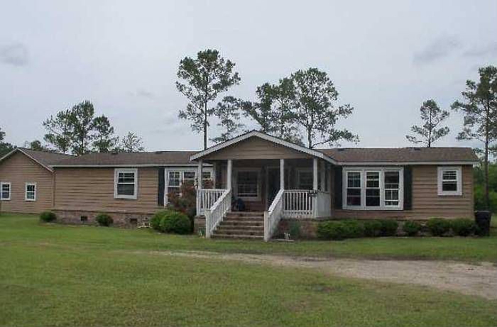 3+ acres of privacy