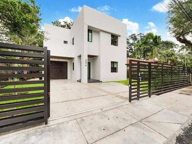 3379 William Ave — Photo 1