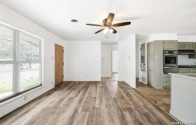 3602 Van Dyke Dr — Photo 7
