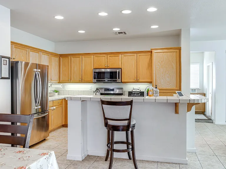 2342 Mountain Springs Dr — Photo 30