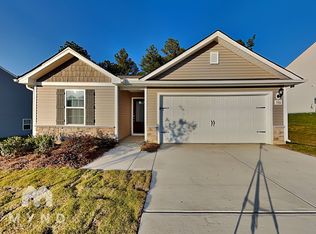 386 Ivy Bank Dr, Angier, NC 27501