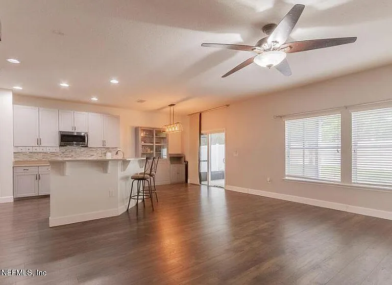 12459 Sugarberry Way — Photo 9
