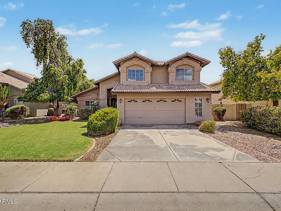 5615 W Tonopah Dr