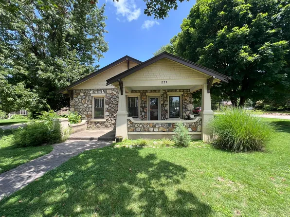 221 Monroe Street, Thayer, MO 65791