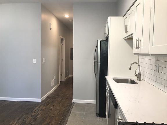 5th image of 334 Ege Ave #1