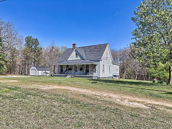 4th image of 8402 Winnsboro Rd