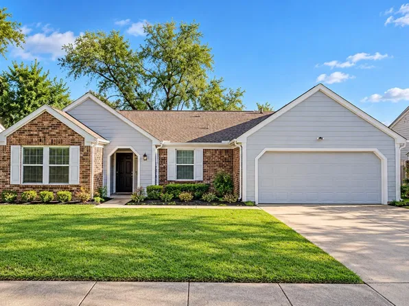 302 Rosemary Ln, Euless, TX 76039