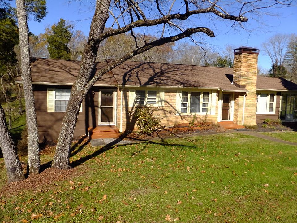 1st image of 105 Eastwood Dr