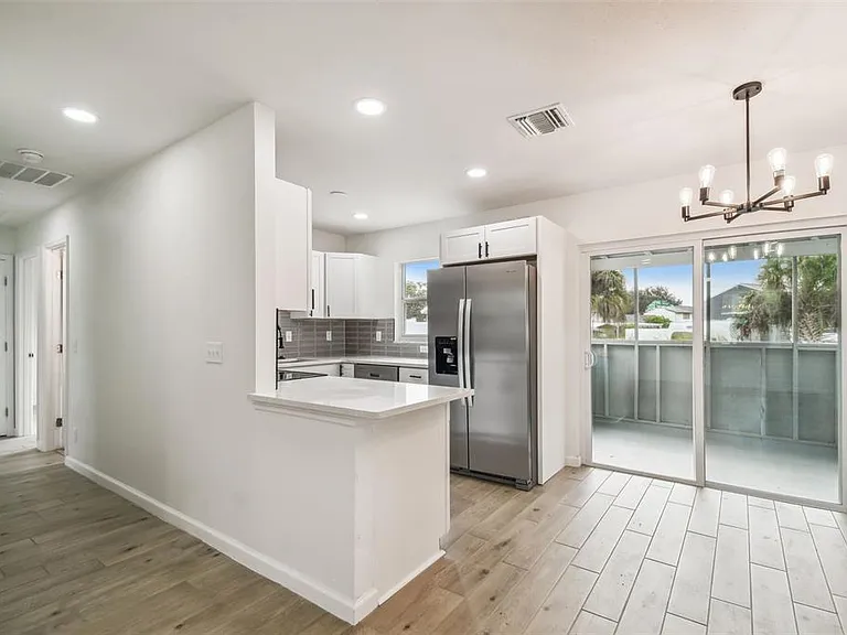 6408 Yosemite Dr — Photo 12