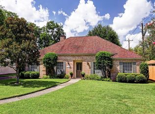 10802 Piping Rock Ln, Houston, TX 77042