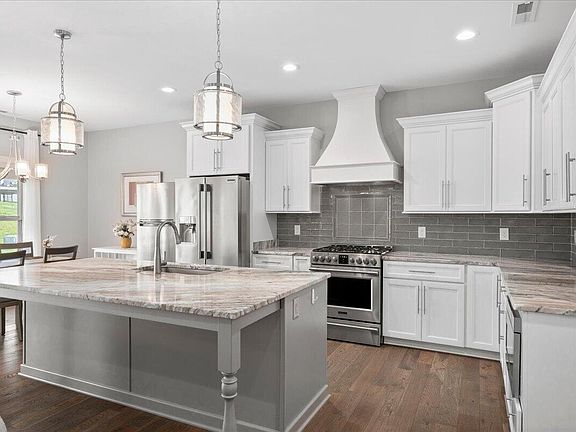5th image of 2340 Coroneo Ln