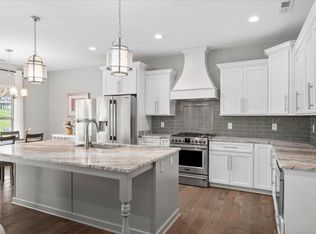2340 Coroneo Ln, Lexington, KY 40509