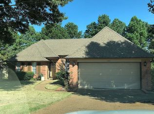 1586 Wolf Ridge Dr, Collierville, TN 38017