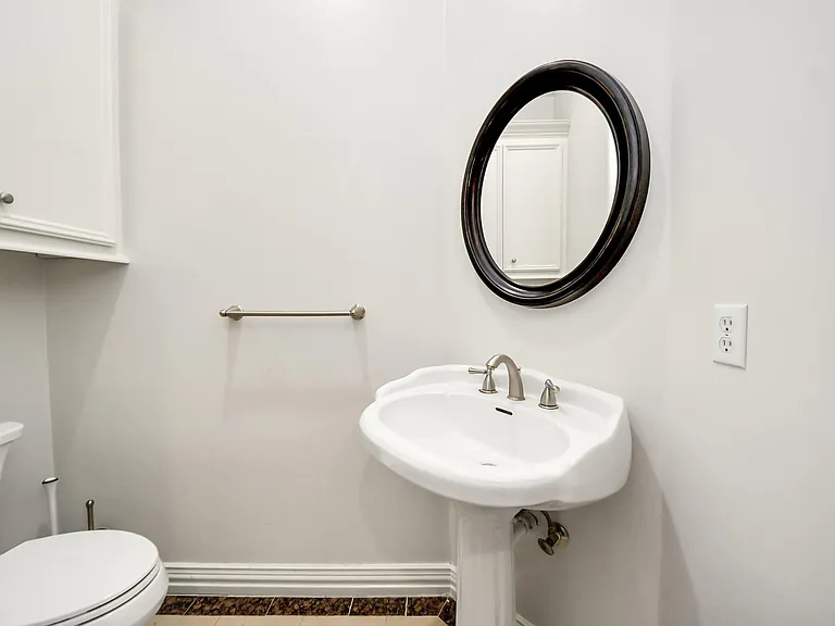 1912 Greenwich Place Dr — Photo 15