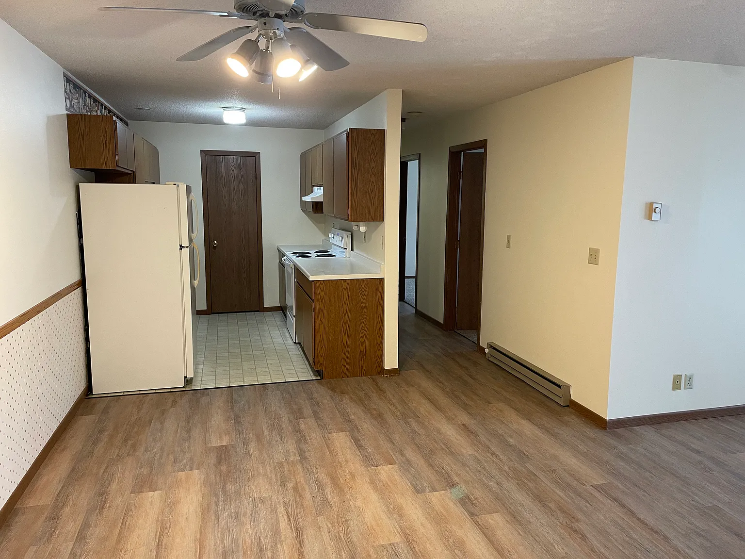 2 bed, 816 sqft, $900 — Photo 1