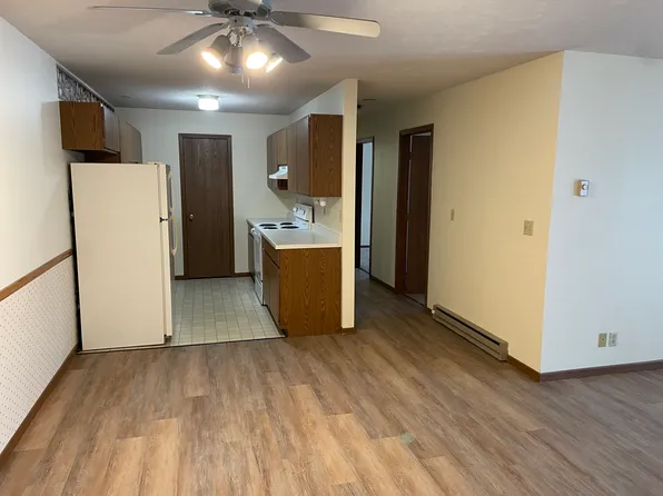 1603 Henry Johns Blvd APT 1, Bangor, WI 54614