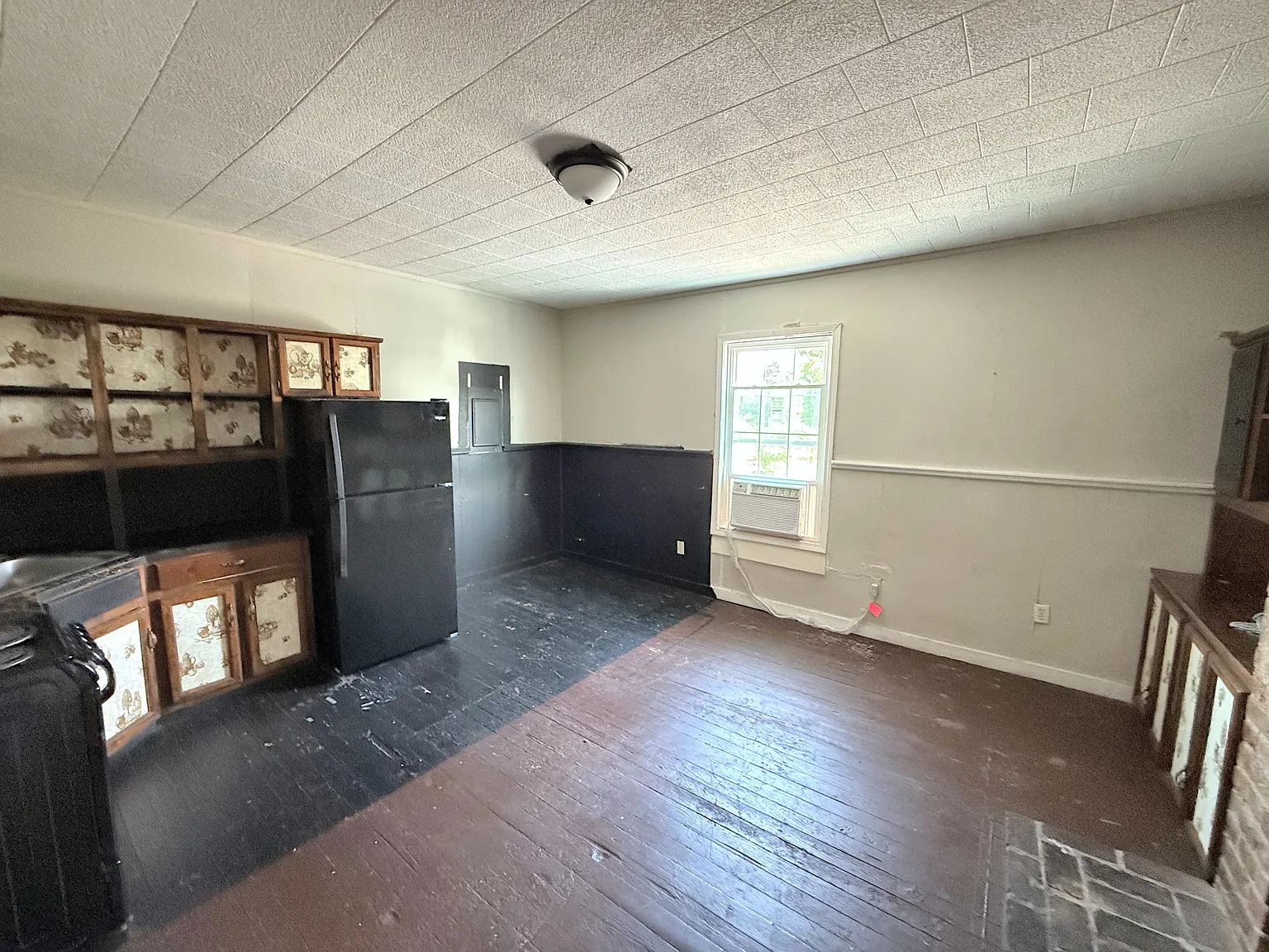 1 bed, 800 sqft, $550 — Photo 2