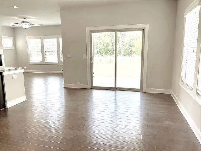 3685 Morgan Rd — Photo 5
