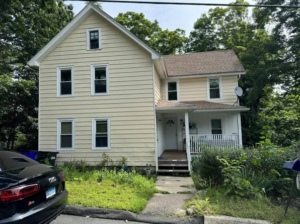 87 Dunne Ave Floor 2, Canton, CT 06019