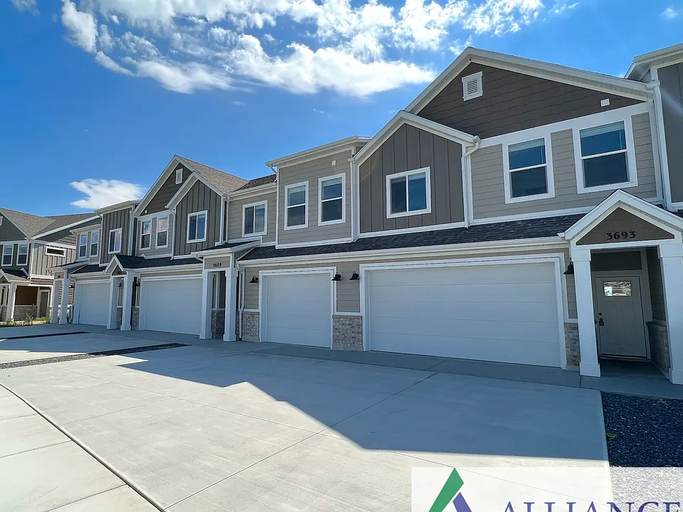Bluffview Townhomes