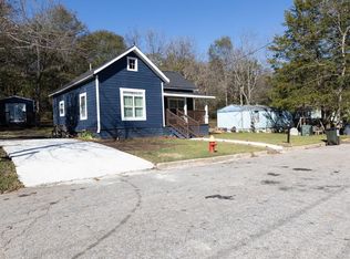 18 North St, Manchester, GA 31816